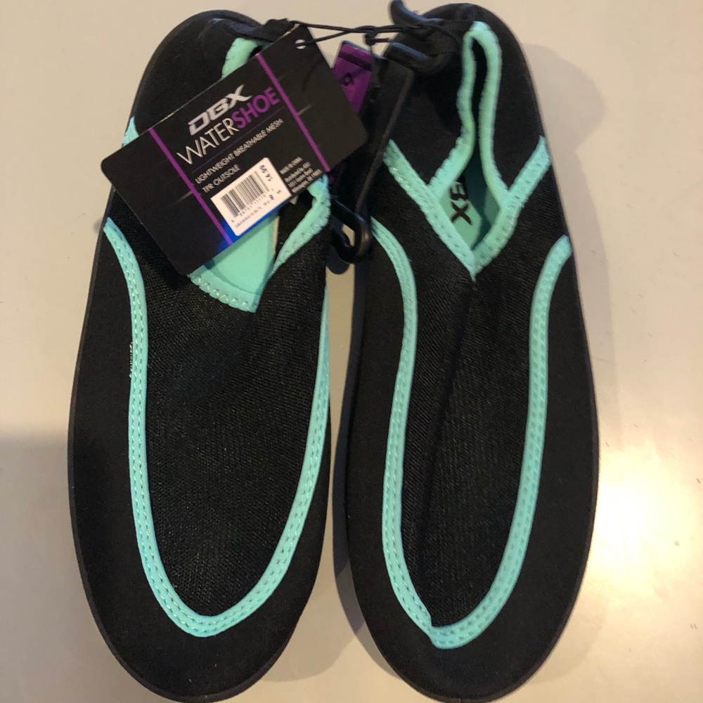 Water shoes size 9
